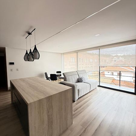 Impresionante Suite Doble A Estrenar En Cuenca Buitenkant foto