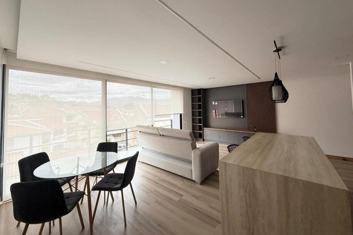 Impresionante Suite Doble A Estrenar En Cuenca Buitenkant foto
